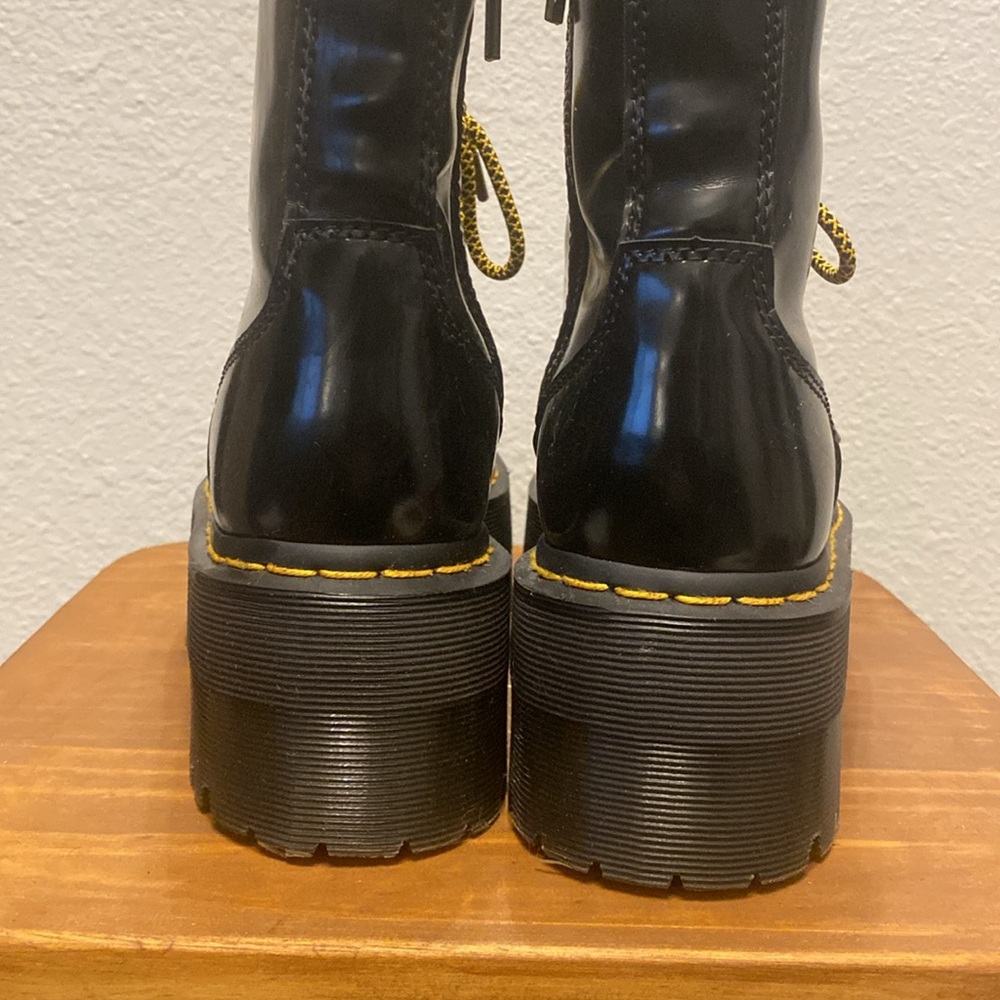 Womens dr martens vegan boots - Picture 3 of 9